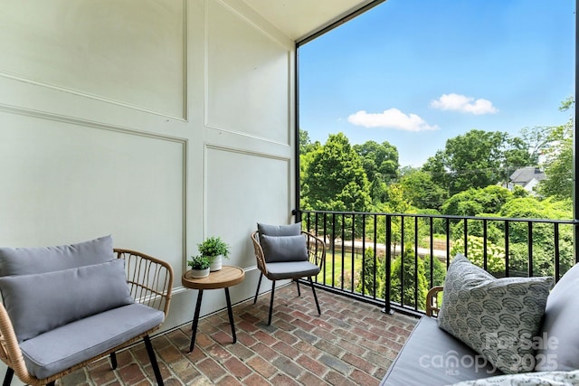 1614 Lombardy Cir, Charlotte, NC 28203 - view of balcony