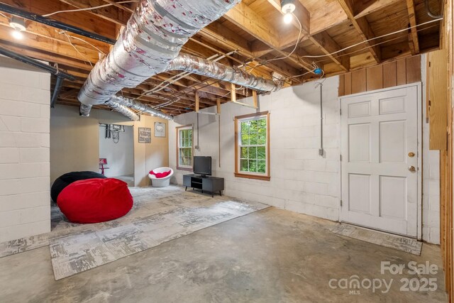 586 Crestside Dr SE, Concord, NC 28025 - below grade area with concrete block wall