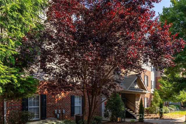332 Appeldoorn Cir, Asheville, NC 28803 - photo 2