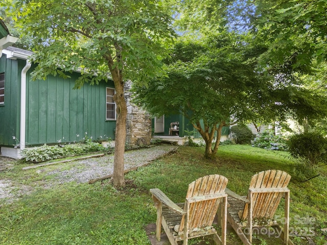 206 S Carolina Ave, Hendersonville, NC 28739 - photo 2