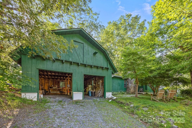 206 S Carolina Ave, Hendersonville, NC 28739 - photo 3