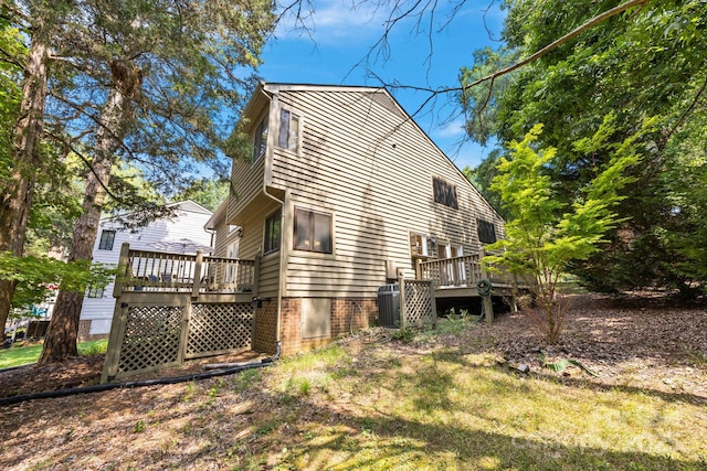 9008 St Croix Ln, Charlotte, NC 28277 - back of house with a deck