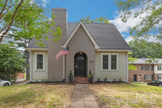 1421 12th Street Dr NW, Hickory, NC 28601 - photo 1