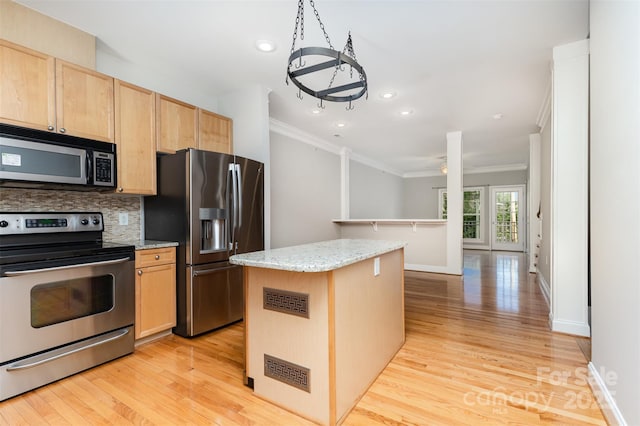 769 Grandin Rd, Charlotte, NC 28208 - photo 3