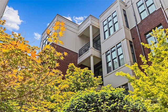 2810 Selwyn Ave Unit 429, Charlotte, NC 28209 - view of building exterior