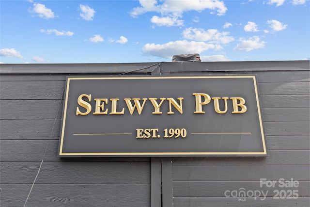 2810 Selwyn Ave Unit 429, Charlotte, NC 28209 - view of community sign