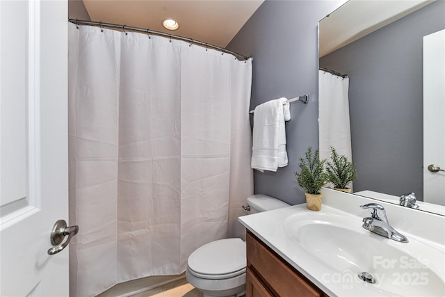 3533 Catherine Creek Pl, Davidson, NC 28036 - full bathroom featuring vanity and curtained shower