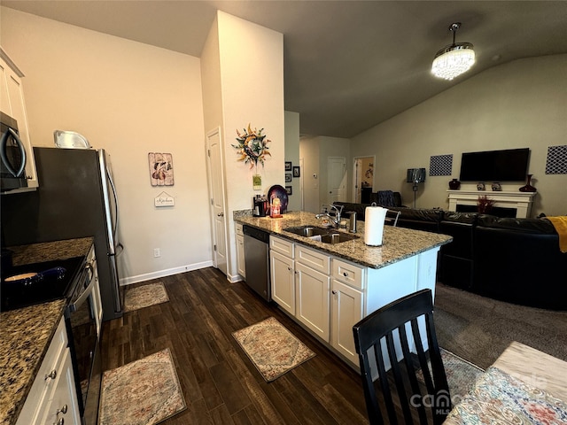 5306 Upton Pl, Charlotte, NC 28215 - photo 10