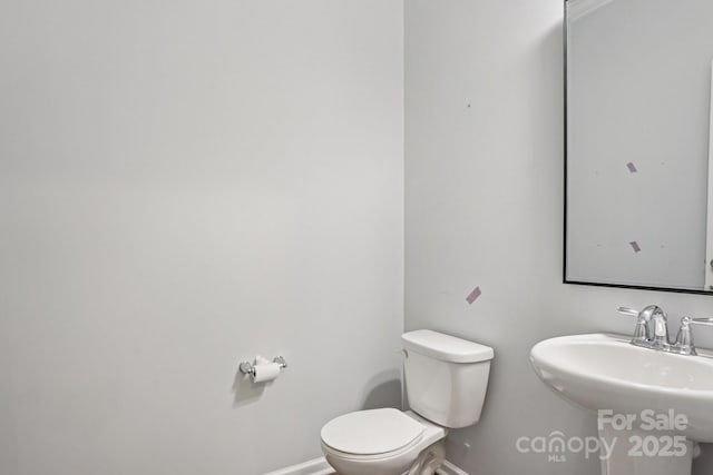 9403 Fernspray Rd, Charlotte, NC 28215 - photo 17