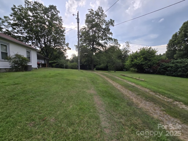 7601 Rhodhiss Rd, Connelly Springs, NC 28612 - view of green lawn
