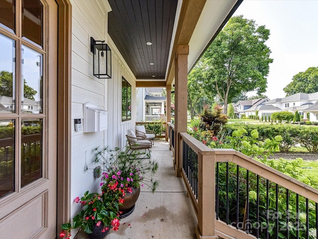 615 Melbourne Ct, Charlotte, NC 28209 - view of covered porch