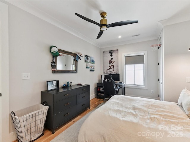 615 Melbourne Ct, Charlotte, NC 28209 - bedroom with light wood-type flooring, ceiling fan, and recessed lighting