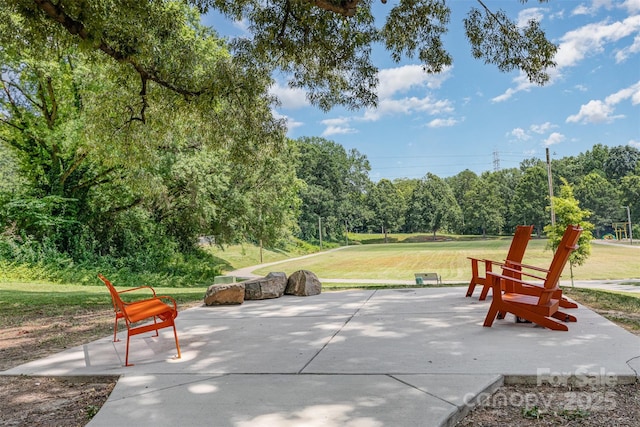 1318 Enderly Rd, Charlotte, NC 28208 - photo 14