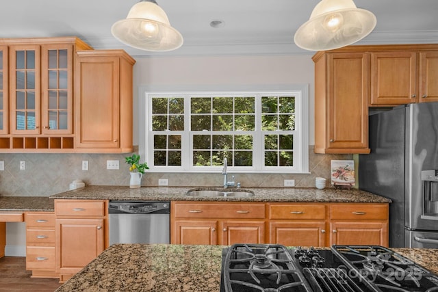 8606 Gresham Dr, Waxhaw, NC 28173 - kitchen featuring stainless steel appliances, crown molding, dark stone counters, glass insert cabinets, and backsplash