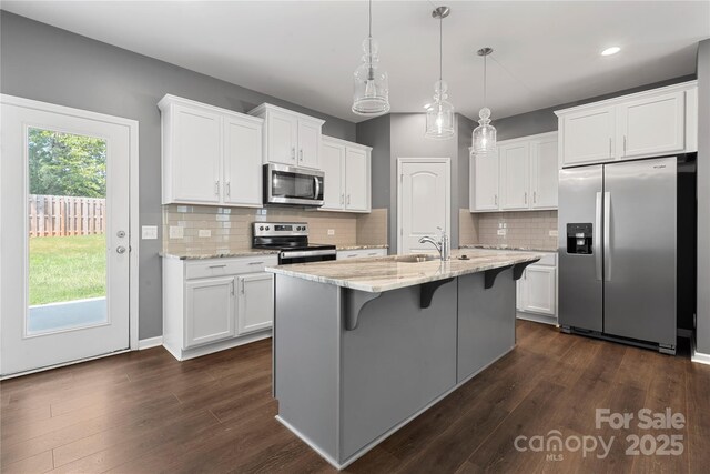 4006 Stockbrook Dr, Charlotte, NC 28215 - photo 11