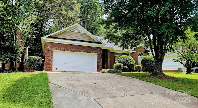5915 Carriage Oaks Dr, Charlotte, NC 28262 - photo 1