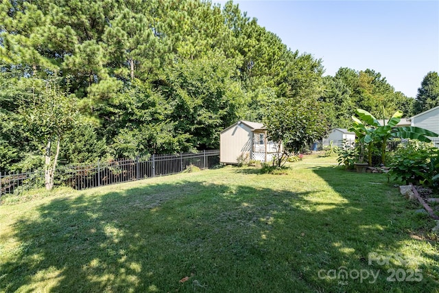 13516 Mallard Lake Rd, Charlotte, NC 28262 - photo 7