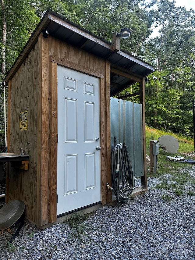 997 Hoot Owl Rd, Spruce Pine, NC 28777