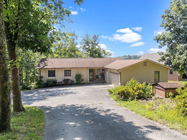 840 Deer Lake Run, Salisbury, NC 28146 - view of front of house featuring concrete driveway and a garage