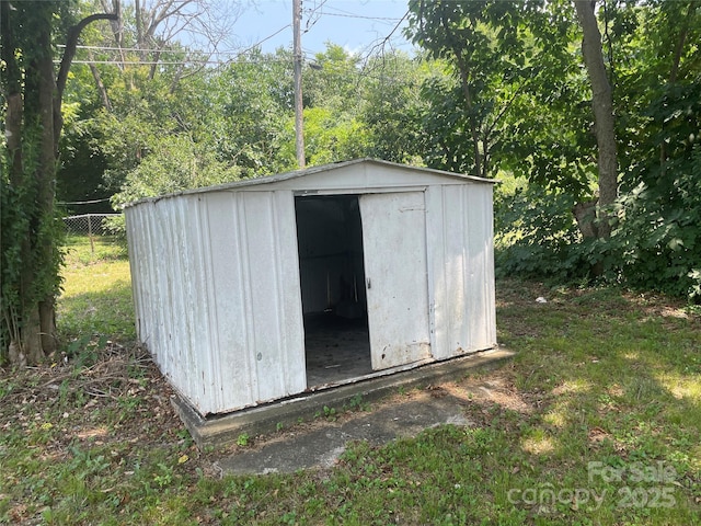 518 W White St, Chester, SC 29706 - view of shed