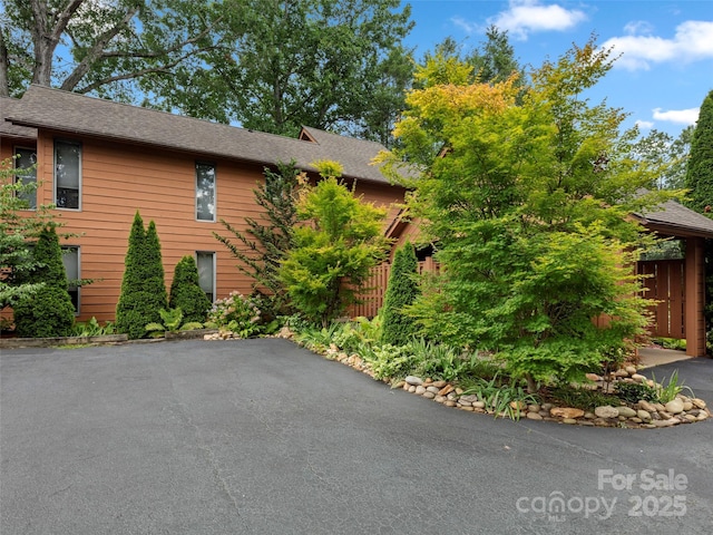 8 Village Dr, Asheville, NC 28803 - photo 2