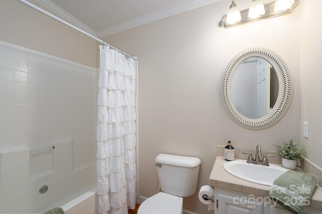 1408 Wildwood Dr, Kannapolis, NC 28081 - full bath with shower / bath combo with shower curtain, vanity, and crown molding