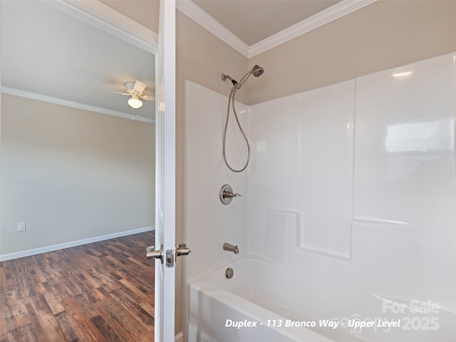 113 Bronco Way, Waynesville, NC 28785 - bathroom with ornamental molding, wood finished floors, bathing tub / shower combination, and ceiling fan