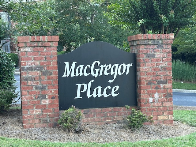 5236 Hilltop Rd, Jamestown, NC 27282 - view of community / neighborhood sign