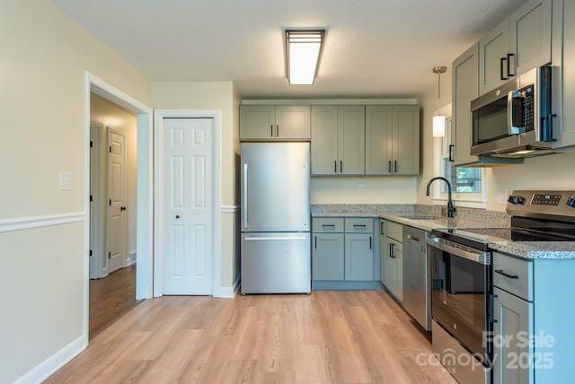 236 Haywood Dr, Canton, NC 28816 - photo 6