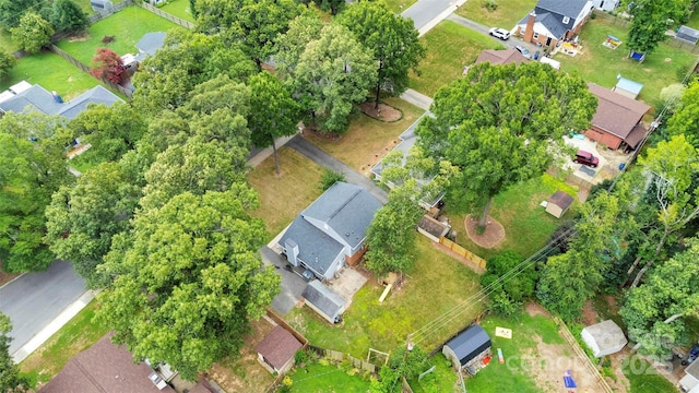 15804 Fairfield Dr, Matthews, NC 28104 - aerial view of property and surrounding area featuring nearby suburban area