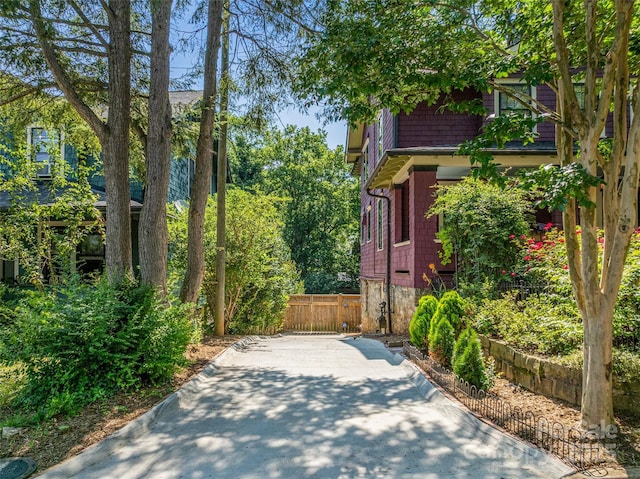 15 Pearson Dr, Asheville, NC 28801 - photo 9