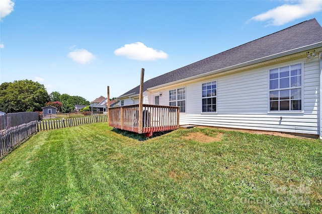 118 Milroy Ln Unit 171, Mooresville, NC 28115 - fenced backyard featuring a deck