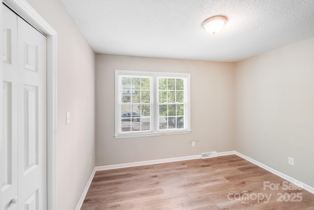 7420 Castlebar Rd, Charlotte, NC 28270 - photo 13
