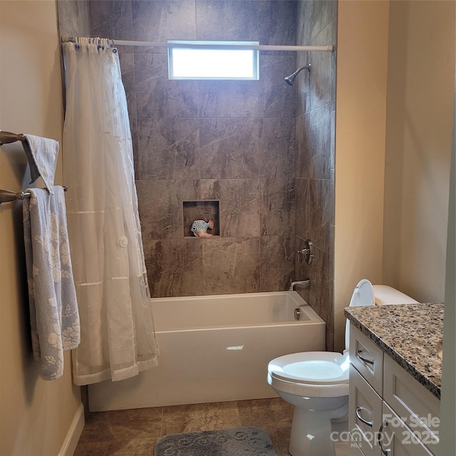 835C Wynnshire Dr Unit 45, Hickory, NC 28601 - bathroom featuring shower / bathtub combination with curtain and vanity