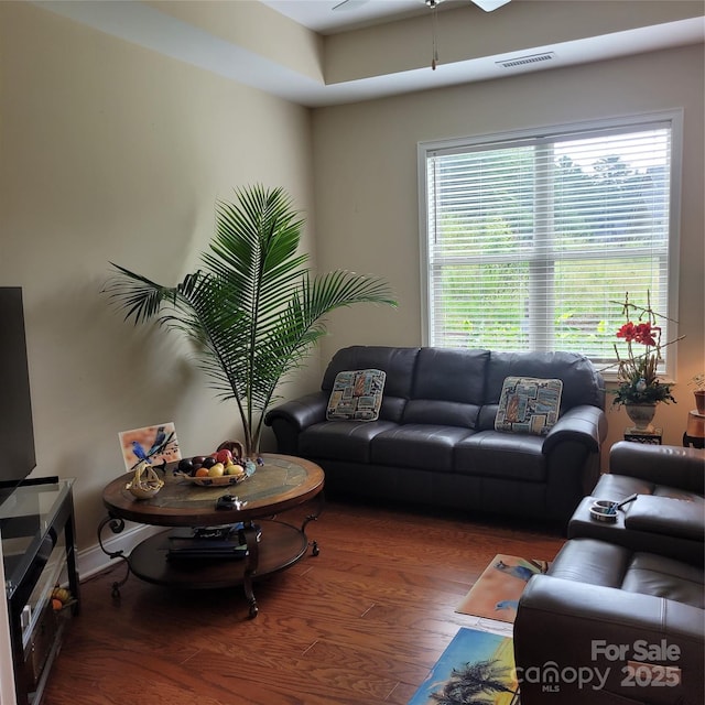 835C Wynnshire Dr Unit 45, Hickory, NC 28601 - living room featuring wood finished floors and a ceiling fan