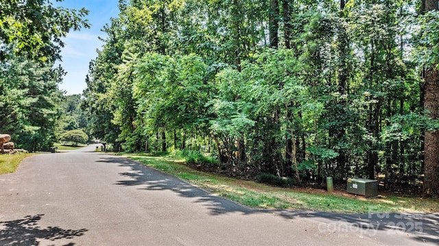 1400 Kensington Cir, Newton, NC 28658
