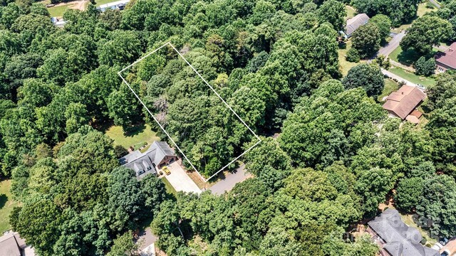 1400 Kensington Cir, Newton, NC 28658