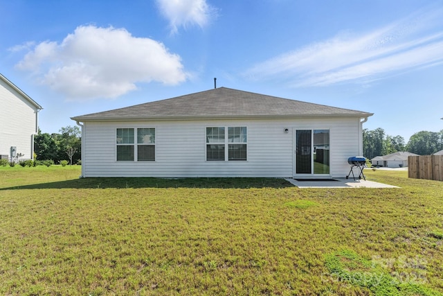 130 St James Way, Sanford, NC 27332 - rear view of house with a patio