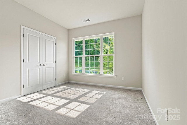 5846 Oak Branch Cir, Maiden, NC 28650 - unfurnished bedroom with carpet flooring and a closet