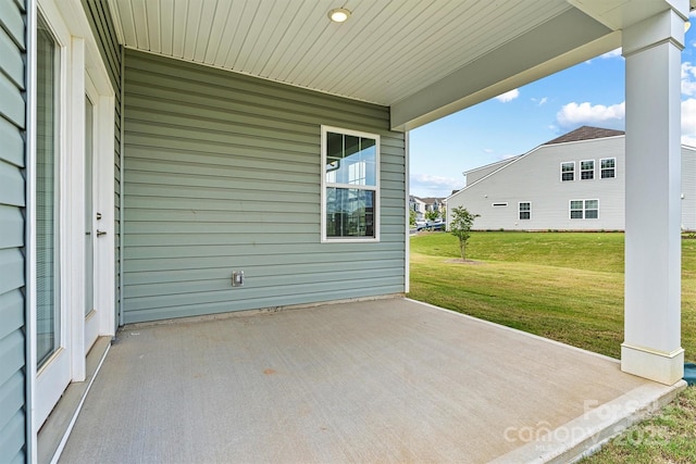 5846 Oak Branch Cir, Maiden, NC 28650 - view of patio / terrace