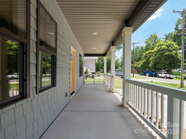 4113 Rutgers Ave, Charlotte, NC 28206 - view of covered porch