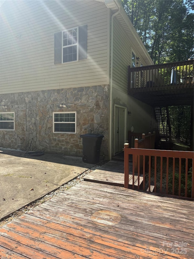 2832 Laurel Ln, Lenoir, NC 28645 - deck with a patio area