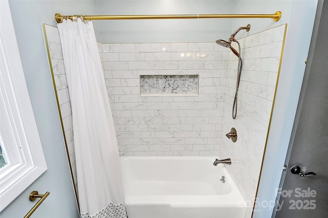 4906 Crooked Oak Ln, Charlotte, NC 28226 - full bath with shower / tub combo