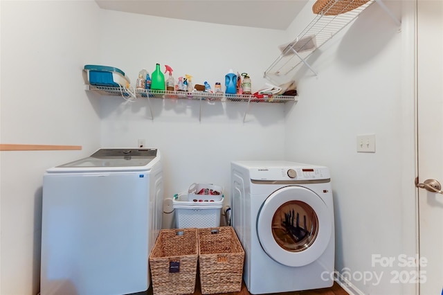 2015 Savannah Hills Dr, Matthews, NC 28105 - laundry room featuring separate washer and dryer