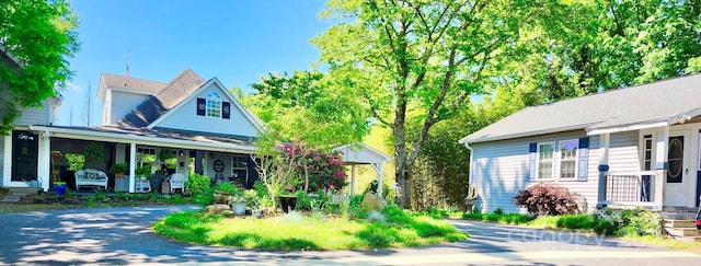 227 Reep Dr, Morganton, NC 28655 - bungalow featuring driveway and a porch