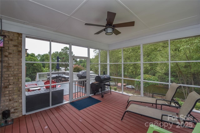 9221 Belle Pines Ct, Sherrills Ford, NC 28673 - sunroom / solarium featuring a ceiling fan