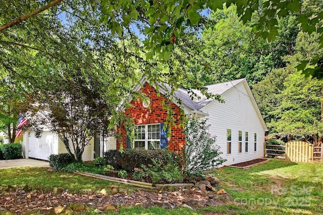 73 Ashton Bluff Cir, Mount Holly, NC 28120 - photo 1