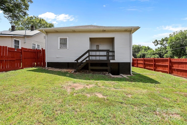 200 N Martin Luther King Jr Ave, Salisbury, NC 28144 - rear view of property featuring a fenced backyard