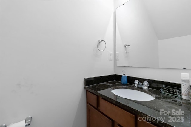 2932 Berry Creek Rd, Charlotte, NC 28214 - bathroom with vanity