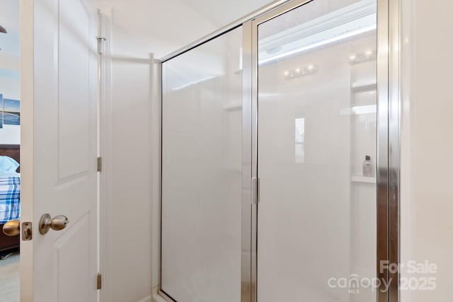2932 Berry Creek Rd, Charlotte, NC 28214 - bathroom featuring a shower stall
